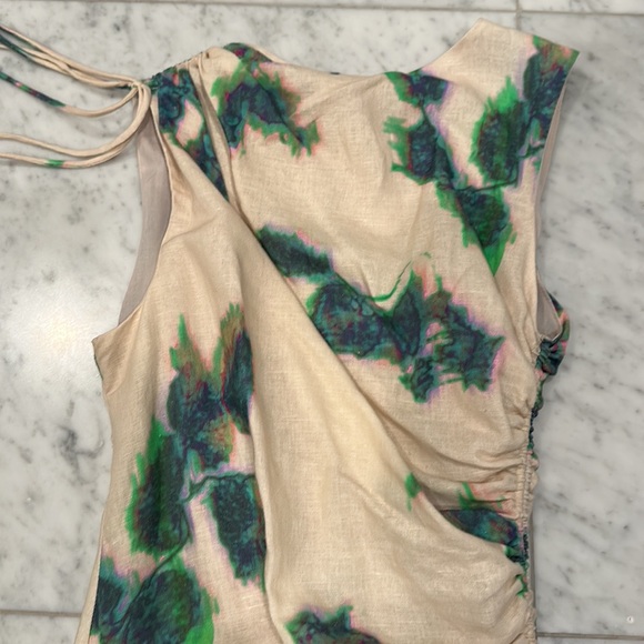 Zara dress - Picture 2 of 2